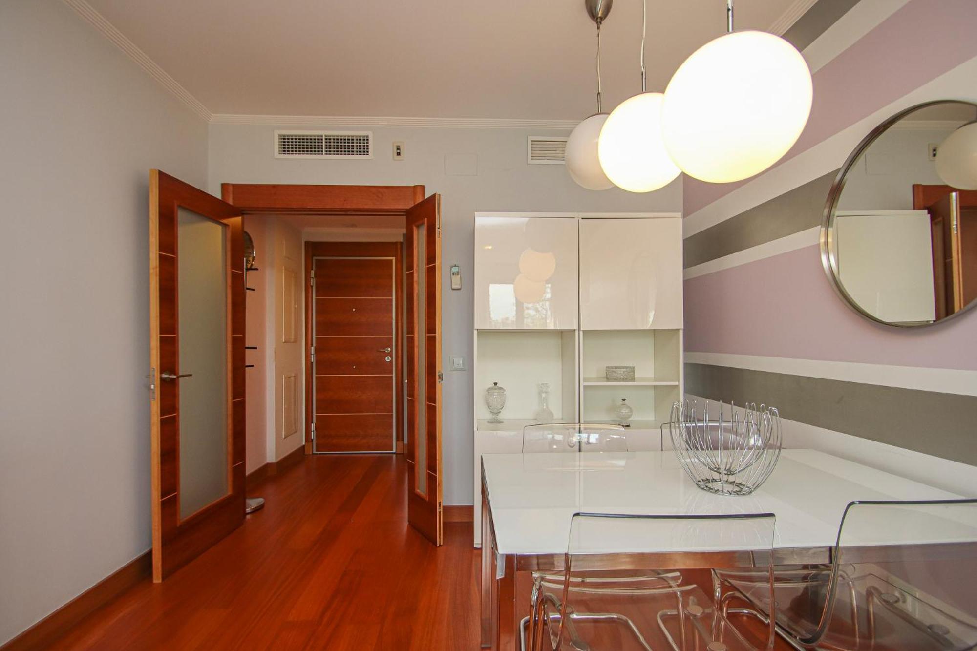 Luxury Apt In Plaza De Espana - Free Parking Seville Exterior photo